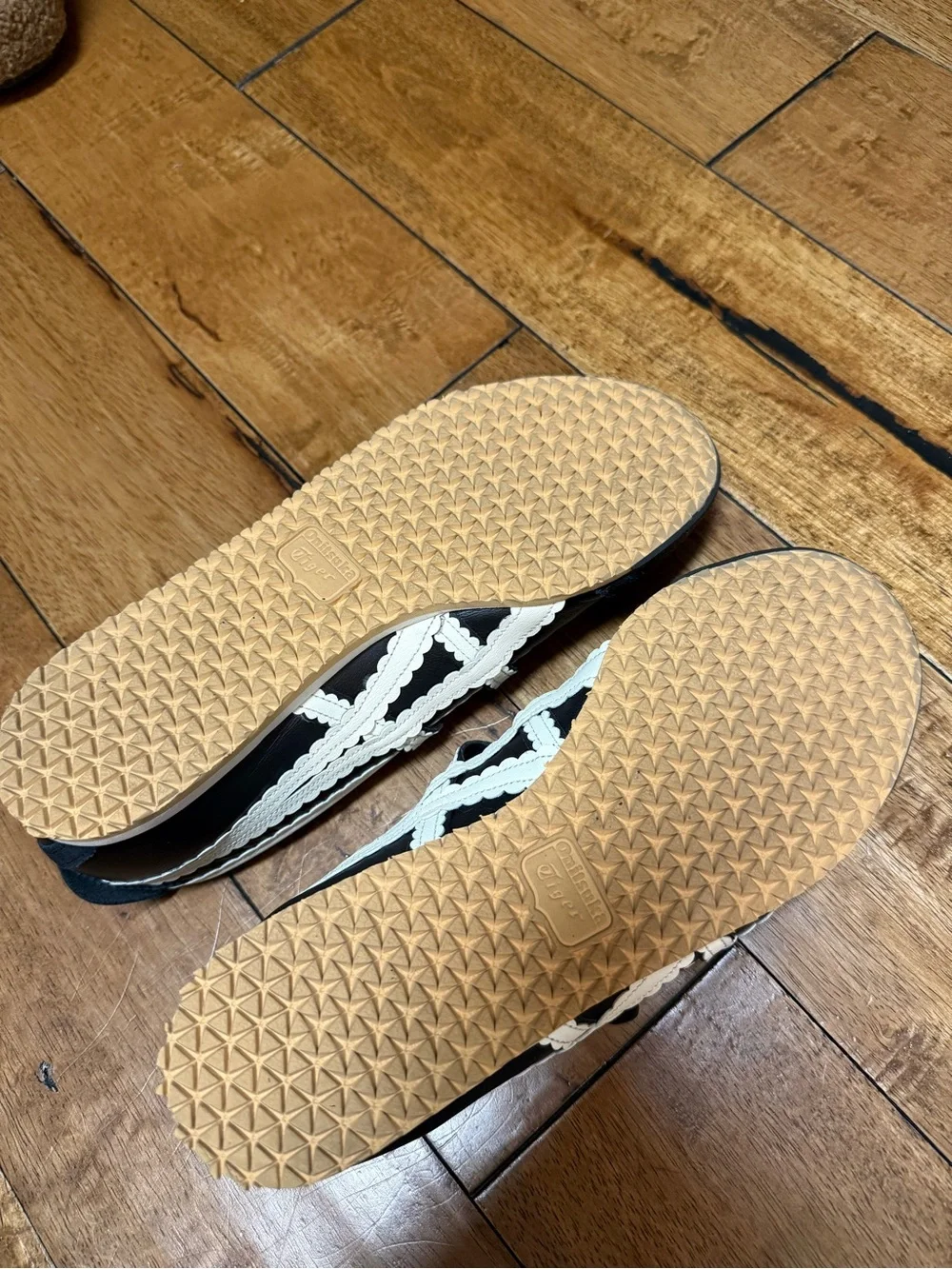 Onitsuka Tiger MEXICO 66 TGRS in Black/Cream